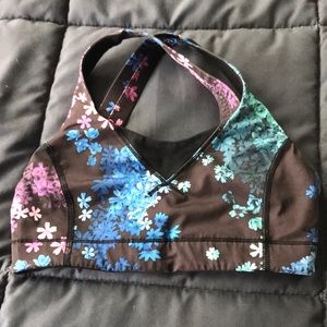 Lululemmon sports Bra